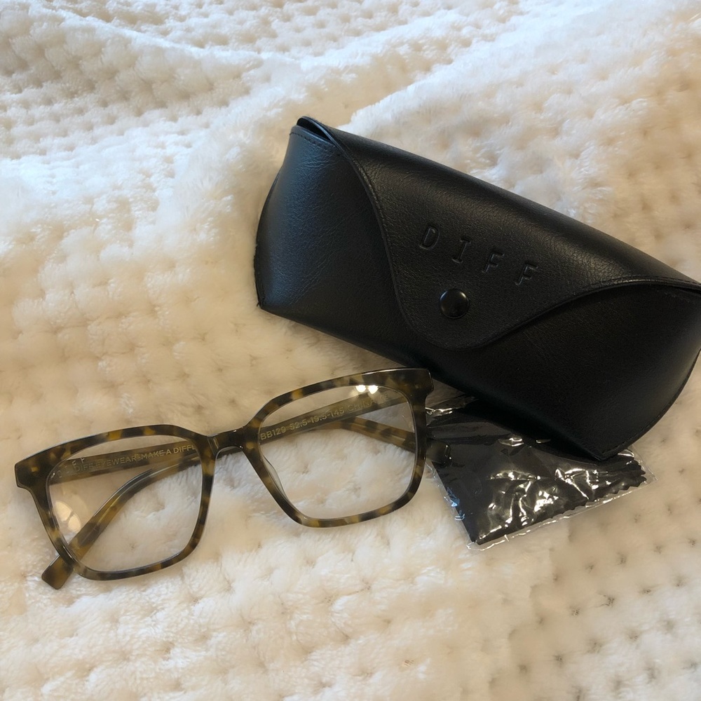 DIFF Eyewear blue light glasses